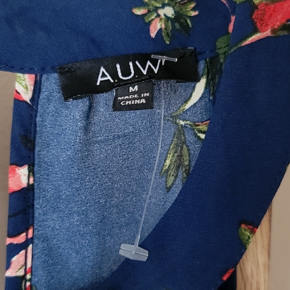 A.U.M Floral Blouse - Picture 3 of 6